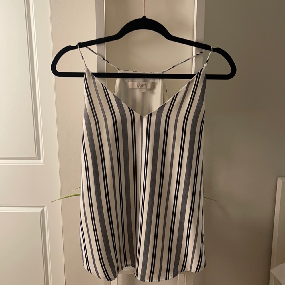 Ann Taylor Loft Tank - Picture 2 of 4
